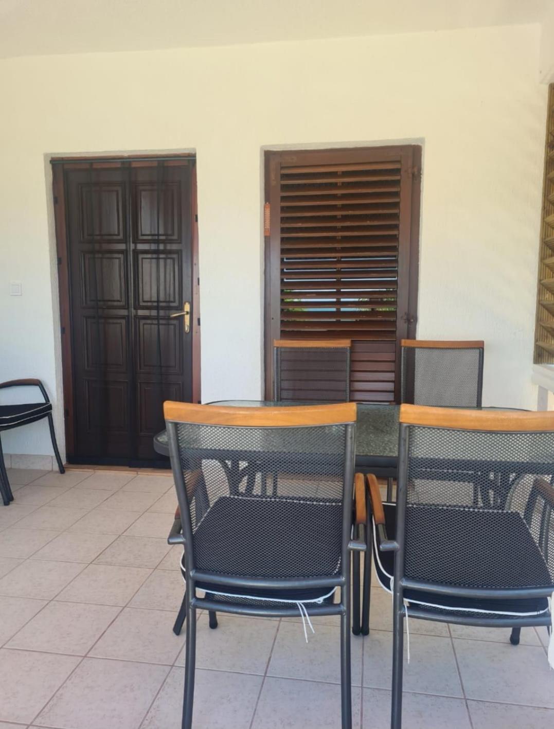 Apartman Mihaela فرسي المظهر الخارجي الصورة